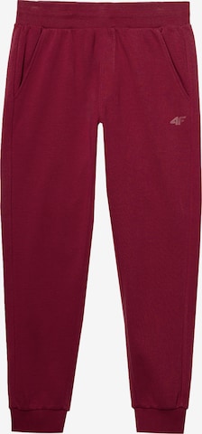 4F Tapered Sportbroek in Rood: voorkant