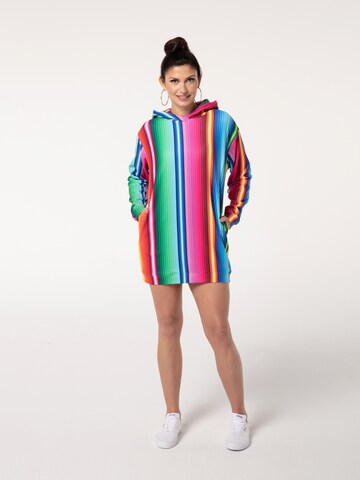 Robe oversize 'Colorful Stripes' Mr. Gugu & Miss Go en vert