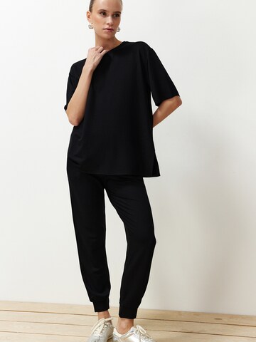 Completo pantalone di Trendyol in nero: frontale