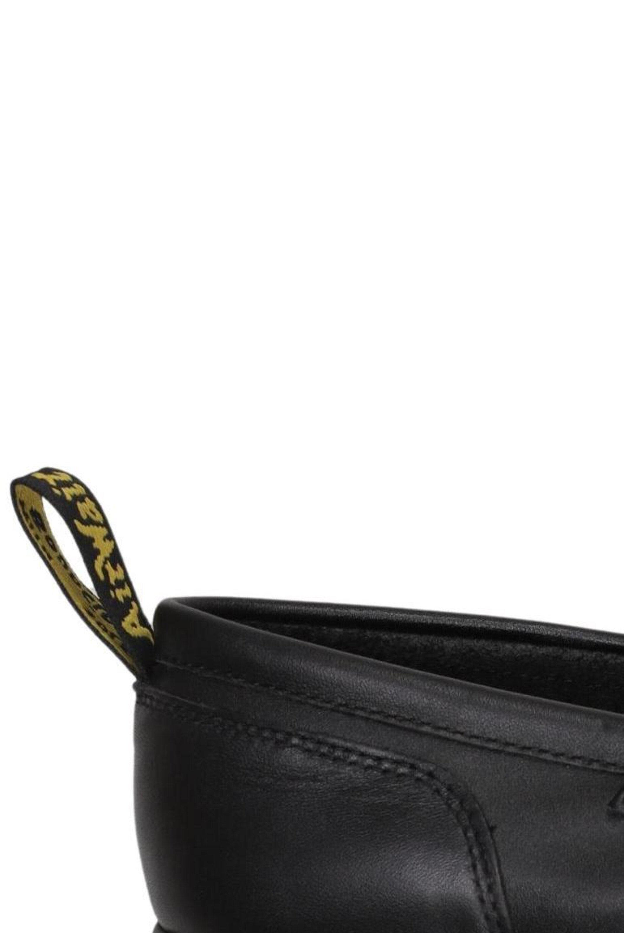 Dr. Martens Flats & Loafers in 41 in Black