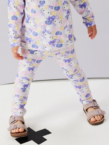 NAME IT - Skinny Leggings 'Hello Kitty' en azul: frente