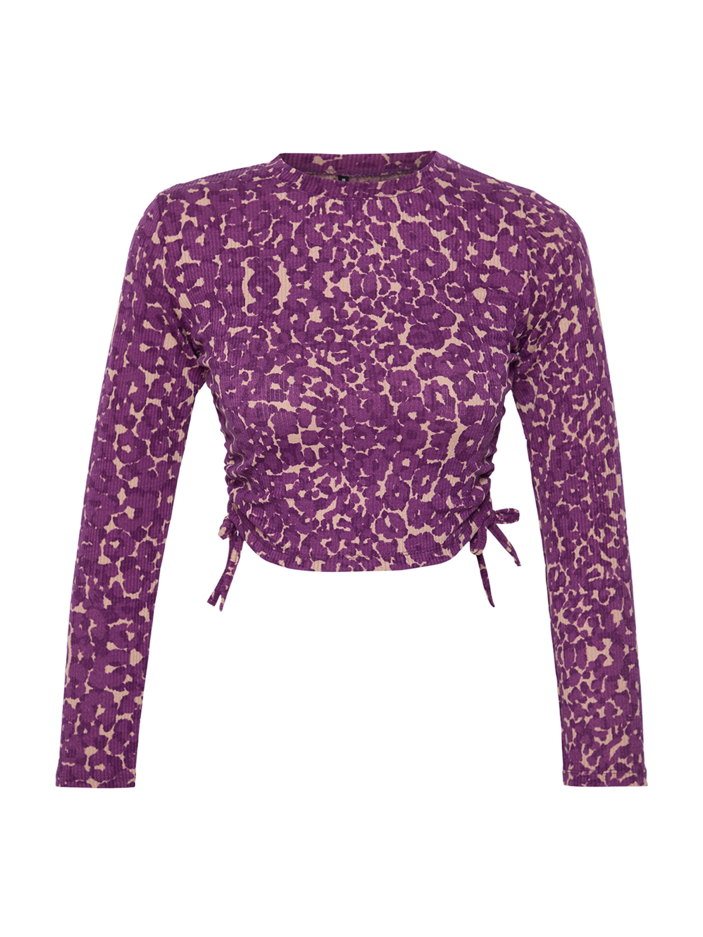 Trendyol Sweater in Pink: front