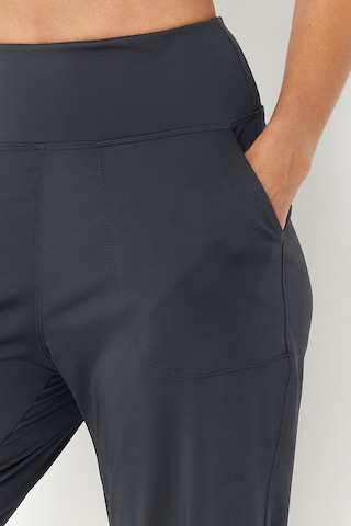 Trendyol Tapered Παντελόνι φόρμας σε γκρι