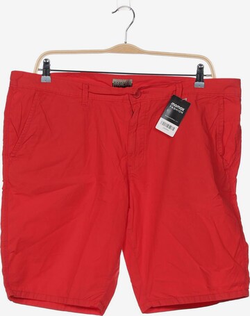 NAPAPIJRI Shorts in 40 in Red: front