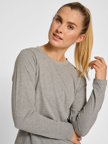 T-shirt Hummel en gris