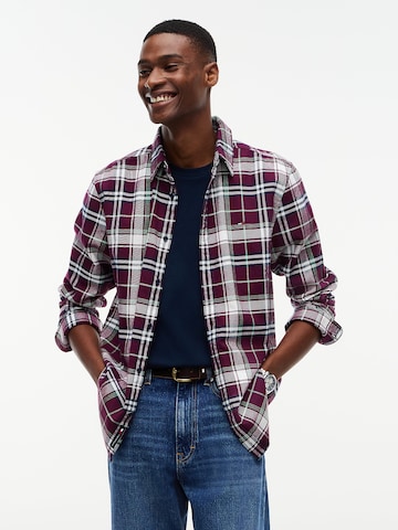 Tommy Jeans Regular fit Button Up Shirt in Purple: front