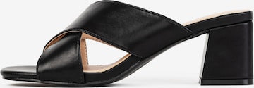 Celena Mule 'Carah' in Black: front