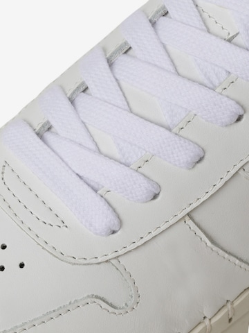 TAMARIS Sneakers in White