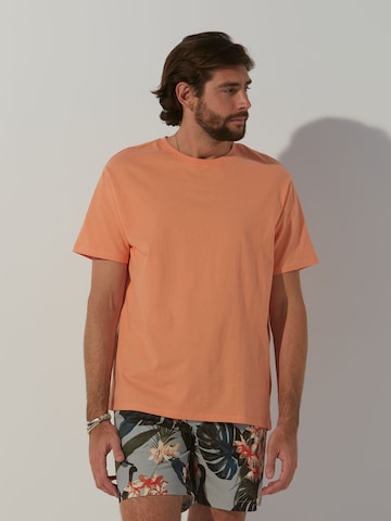 ABOUT YOU x Alvaro Soler Shirt 'Rocco' in Oranje: voorkant
