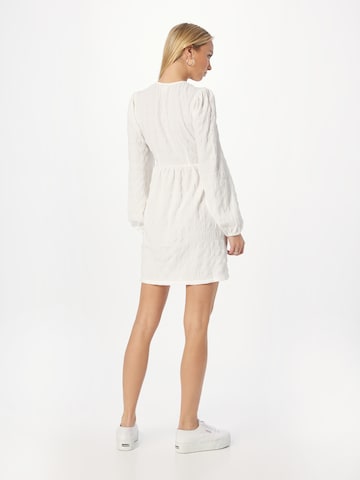 Monki - Vestido em branco