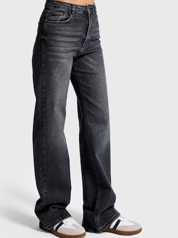 IT'S BASIC Regular Jeans 'STRAIGHT MID RISE JEANS' in Zwart