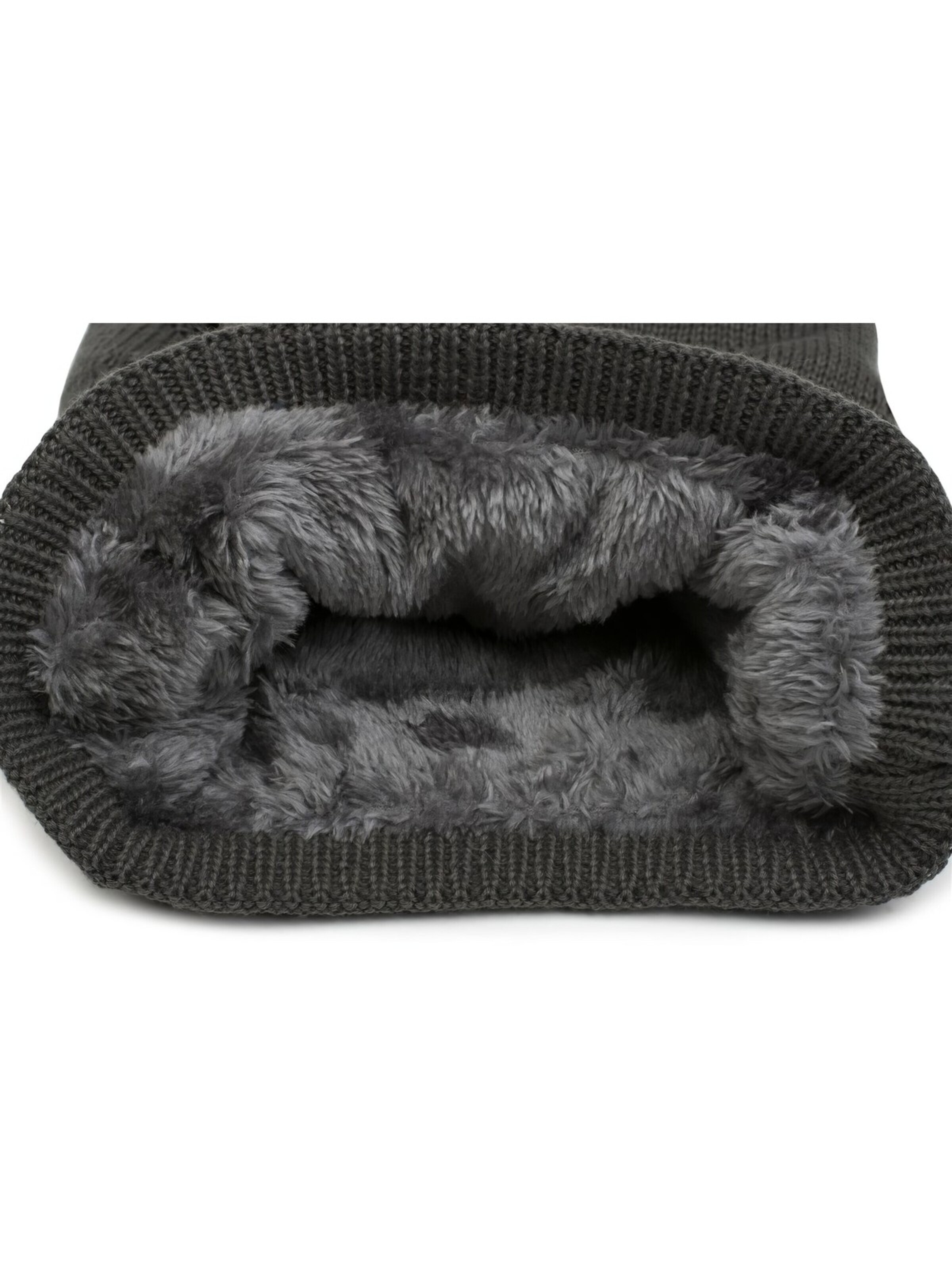 styleBREAKER Mütze 'Feinstrick Beanie mit Pailletten im Destroyed Look'‌‌‌‌‌‌‌‌‌ in Grau