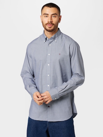 Tommy Hilfiger Tailored - Ajuste regular Camisa en azul: frente