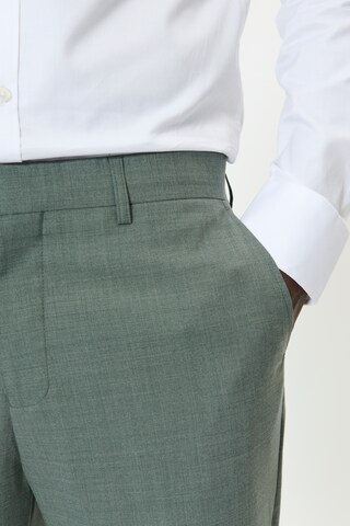 Regular Pantalon 'MAwesley' Matinique en vert