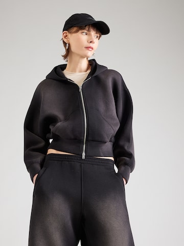 WEEKDAY Суичъри с качулка 'Danni' в черно: отпред