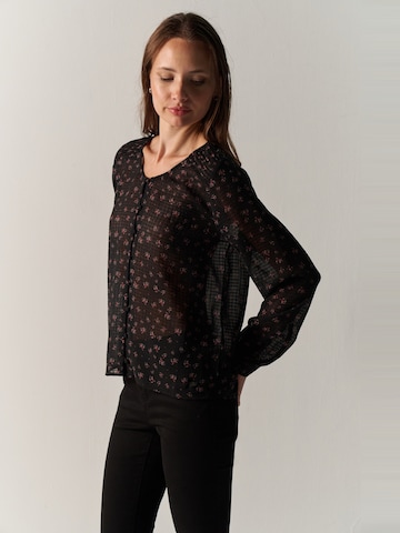 Camicia da donna di KOROSHI in nero