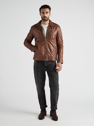 JCC Tussenjas in Bruin