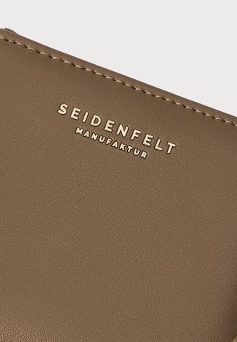 Seidenfelt Plånbok i brun