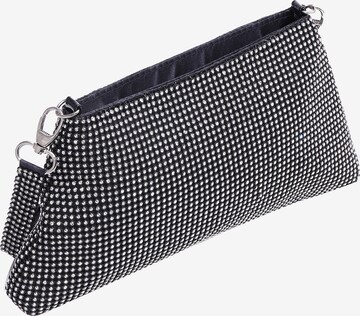 Clutch de la faina pe negru