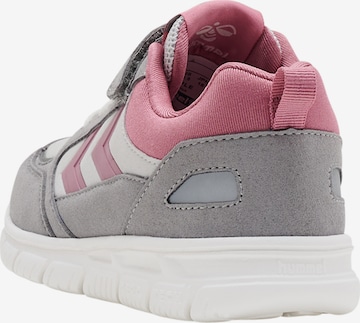 Hummel Sneaker in Grau