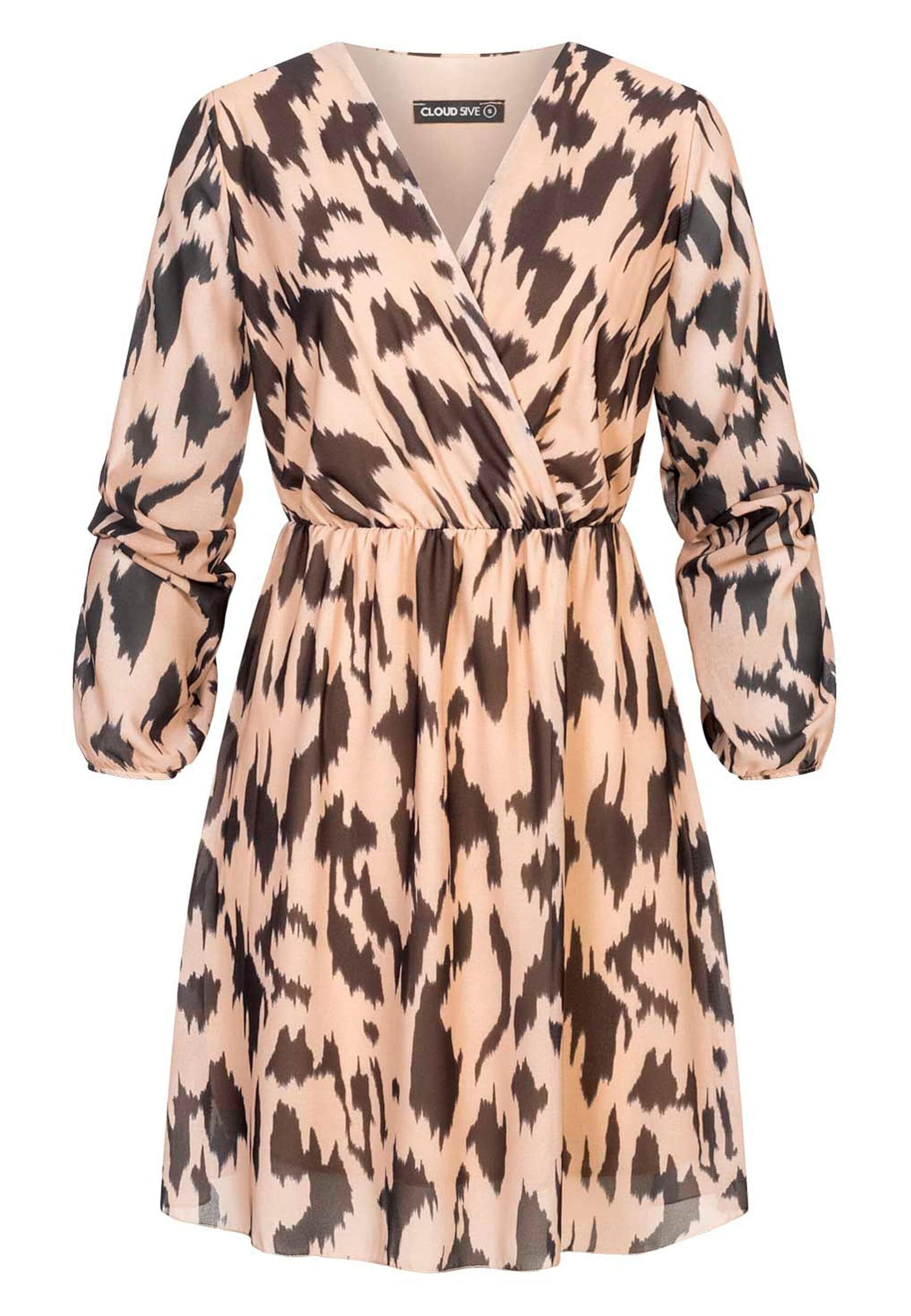 Cloud5ive Kleid in Pink: Vorderseite