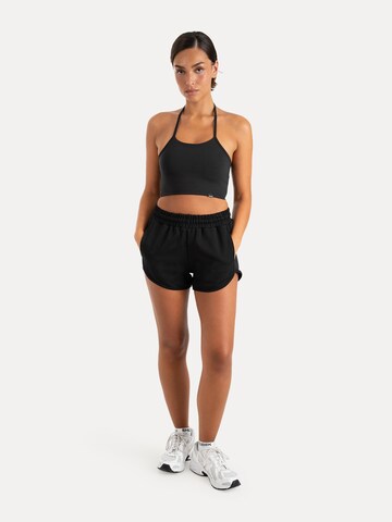 Haut de sport ' Florea ' Smilodox en noir