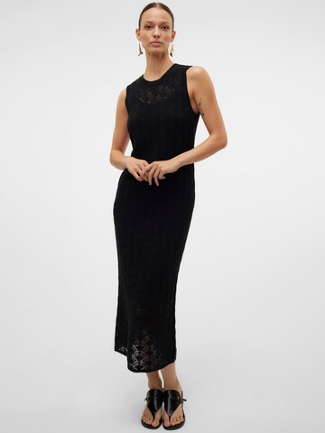 Abito in maglia di VERO MODA in nero: frontale