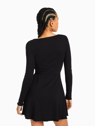 Bershka Kleid in Schwarz