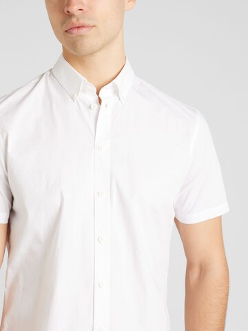 BLEND - Ajuste estrecho Camisa en blanco