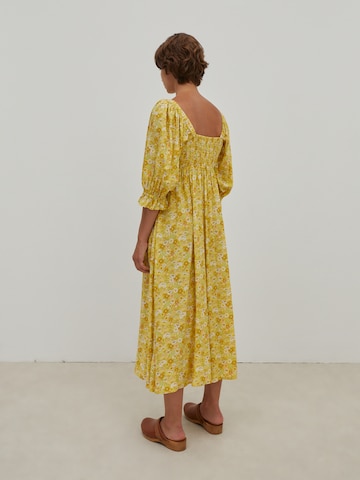 EDITED Dress 'Maleah' in Yellow