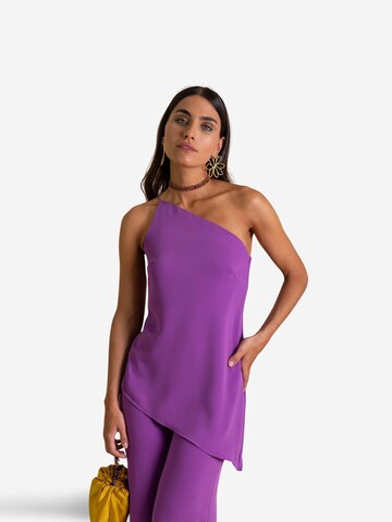 THE-ARE - Blusa em roxo: frente
