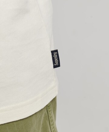 Superdry T-Shirt in Beige