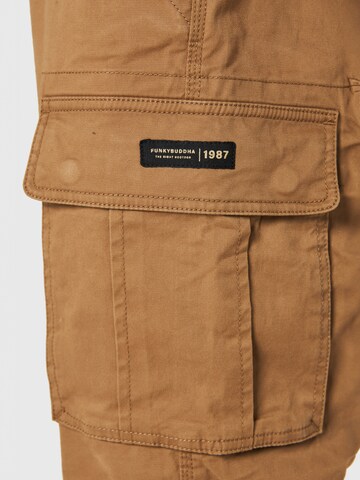 Regular Pantalon cargo Funky Buddha en beige