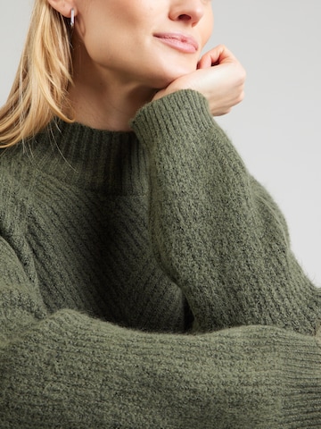 ABOUT YOU Pullover 'Maxi' in Grün