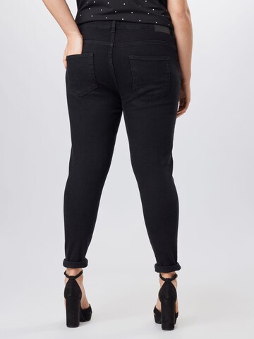 Selected Femme Curve Skinny Jeans 'Tia' i sort