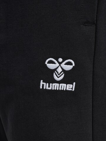 Hummel Regular Sporthose in Schwarz