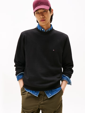 TOMMY HILFIGER Суичър 'ESSENTIAL' в черно: отпред