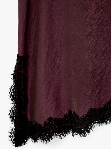 Koton Rok in Rood