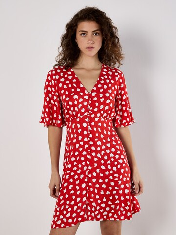 Robe ' ' Apricot en rouge : devant