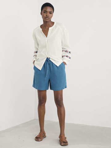 Seasalt Cornwall Regular Shorts 'Tide Flow' in Blau