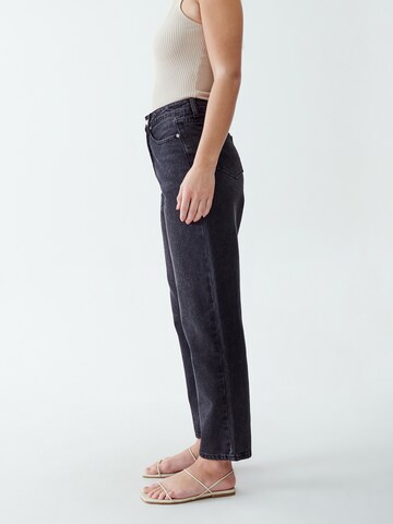 The Fated Regular Jeans in Schwarz: zadná strana