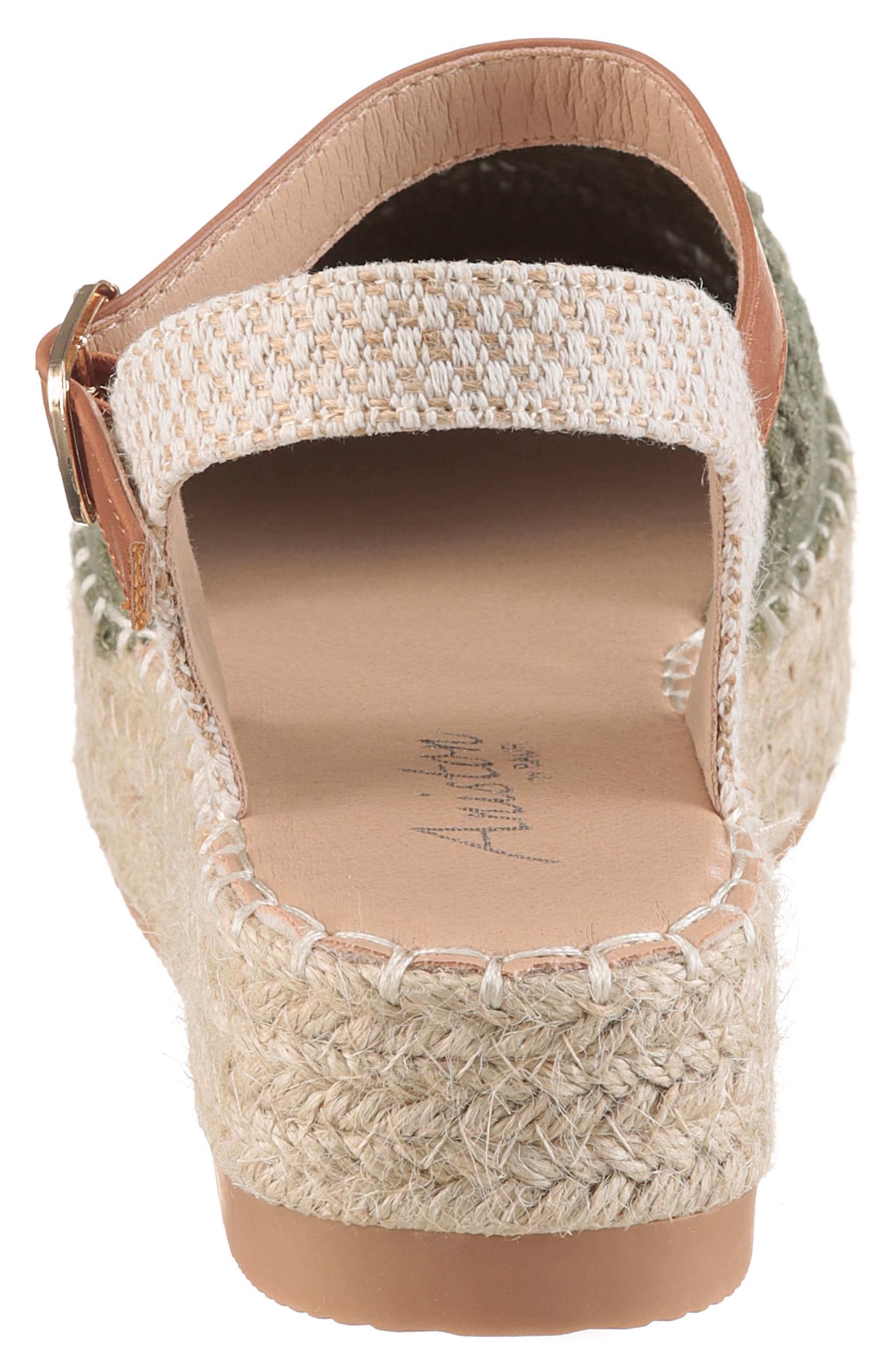 Aniston Espadrilles in Green