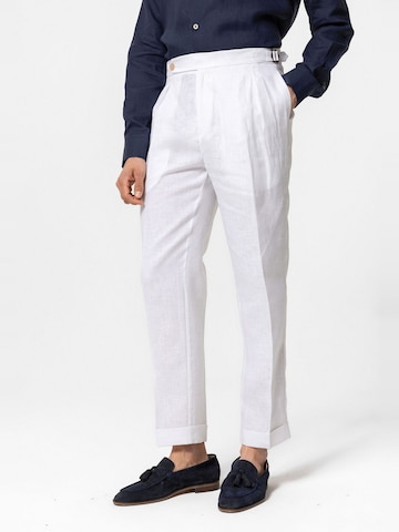 Antioch Regular Trousers in White: front