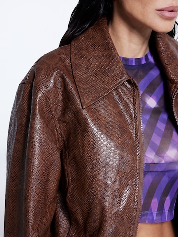 ABOUT YOU x Chiara Biasi Between-Season Jacket 'Alita' in Brown