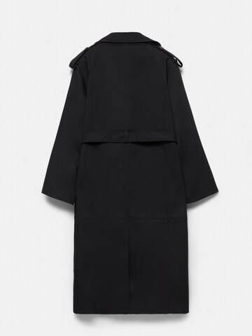 Pull&BearPrijelazni kaput - crna boja