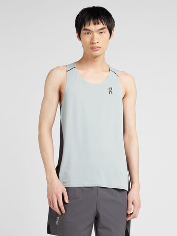 On Performance Shirt in Grey: front