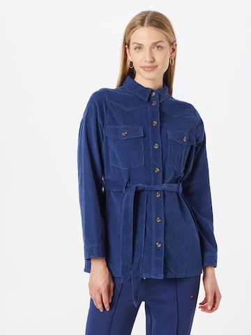 Veste mi-saison 'NIRA' PIECES en bleu : devant