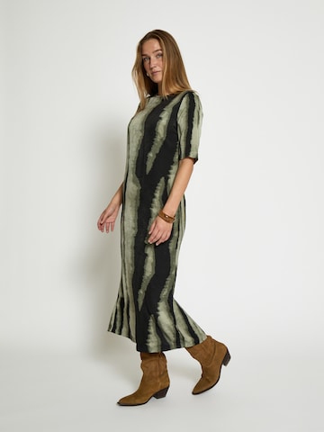 Robe 'Jeanne' Peppercorn en vert