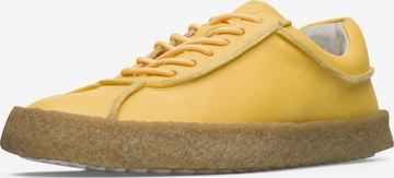 Baskets basses ' Bark ' CAMPER en jaune : devant