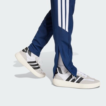 ADIDAS PERFORMANCE - Regular Calças de desporto 'Tiro26 League' em azul